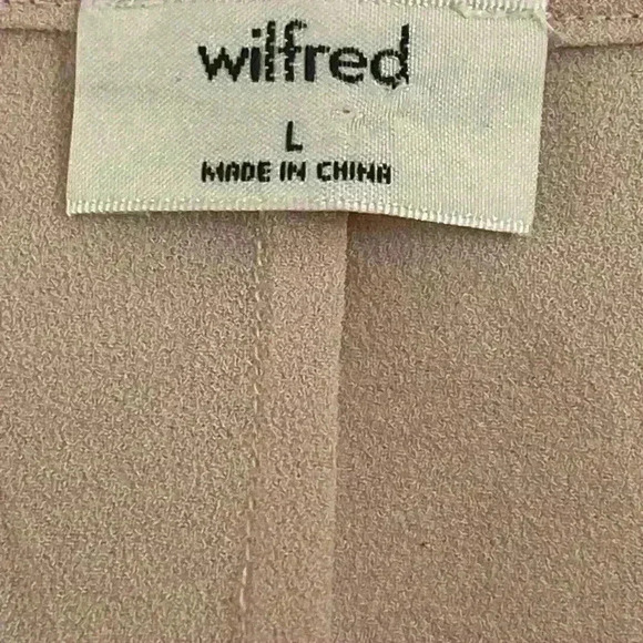 Aritzia Wilfred Reign Rose Quartz Smocked Long Sleeve Cottagecore Flowy Blouse L - Picture 6 of 9